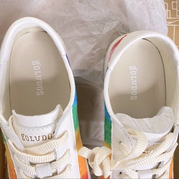 Soludos Womens Low Top Sneakers Rainbow Stripe Embroidered Organic Cotton Size 7 - Picture 12 of 16